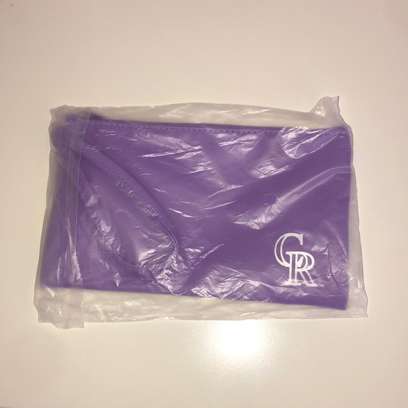 🎉3/$10🎉Colorado Rockies New Purple Wristlet - Picture 3 of 3
